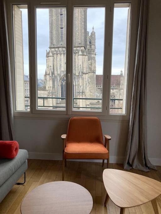 Appart 90M2 Lumineux, Centre, Vue Eglise Penchee Кан Экстерьер фото